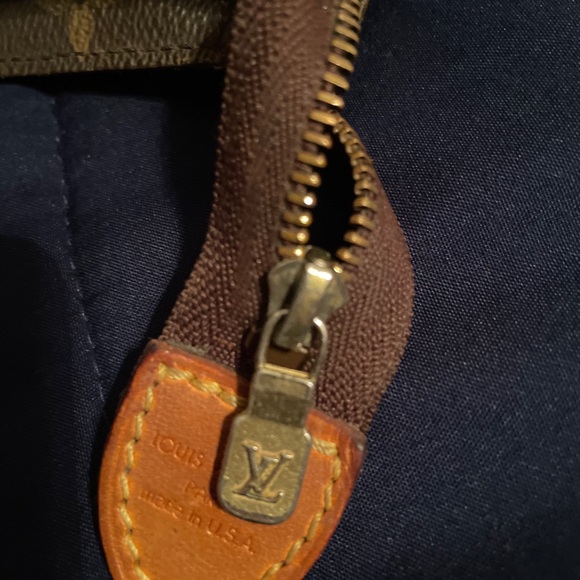 AUTHENTIC BROWN LOUIS VUITTON LEATHER ZIPPER BAG USED - Picture 3 of 6